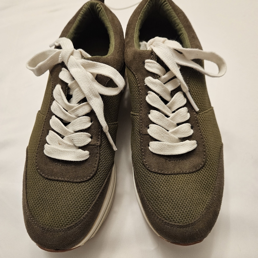 Zara Basic Collection Sneakers Green Wedge Size 5.5